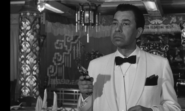 Image du film Le monocle rit jaune
